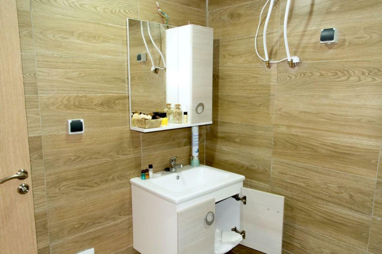 شقة Beau Studio, Cozy, Quartier Vivant, Proche De Tous وجدة المظهر الخارجي الصورة
